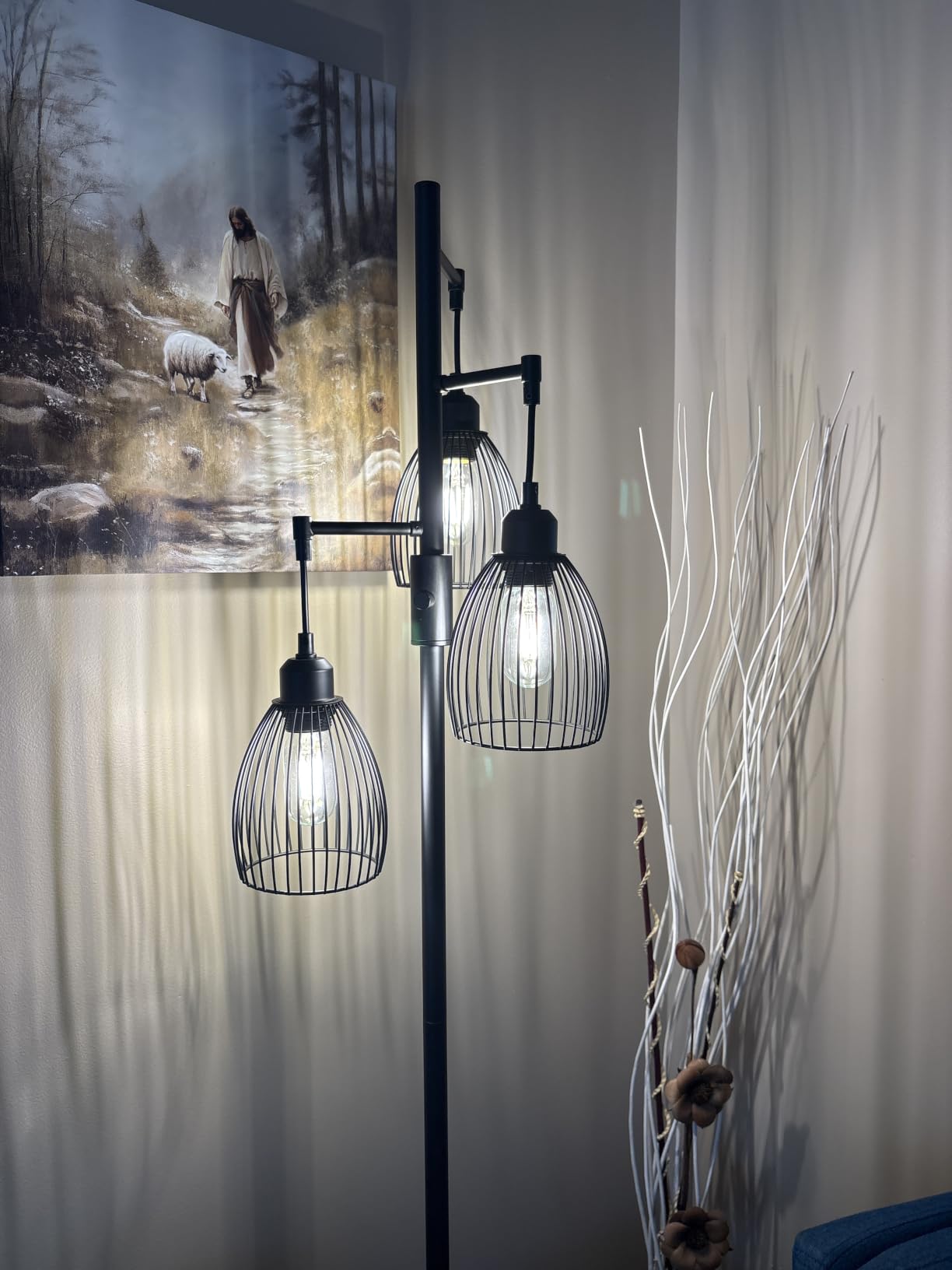 Dimmable Floor Lamp, 3 x 800LM LED Edison Bulbs Included, Farmhouse Industrial Floor Lamp Standing Tree Lamp with Elegant Teardrop Cage Tall Lamps for Living Room Bedroom Office Dining Room-Black customer photo 1