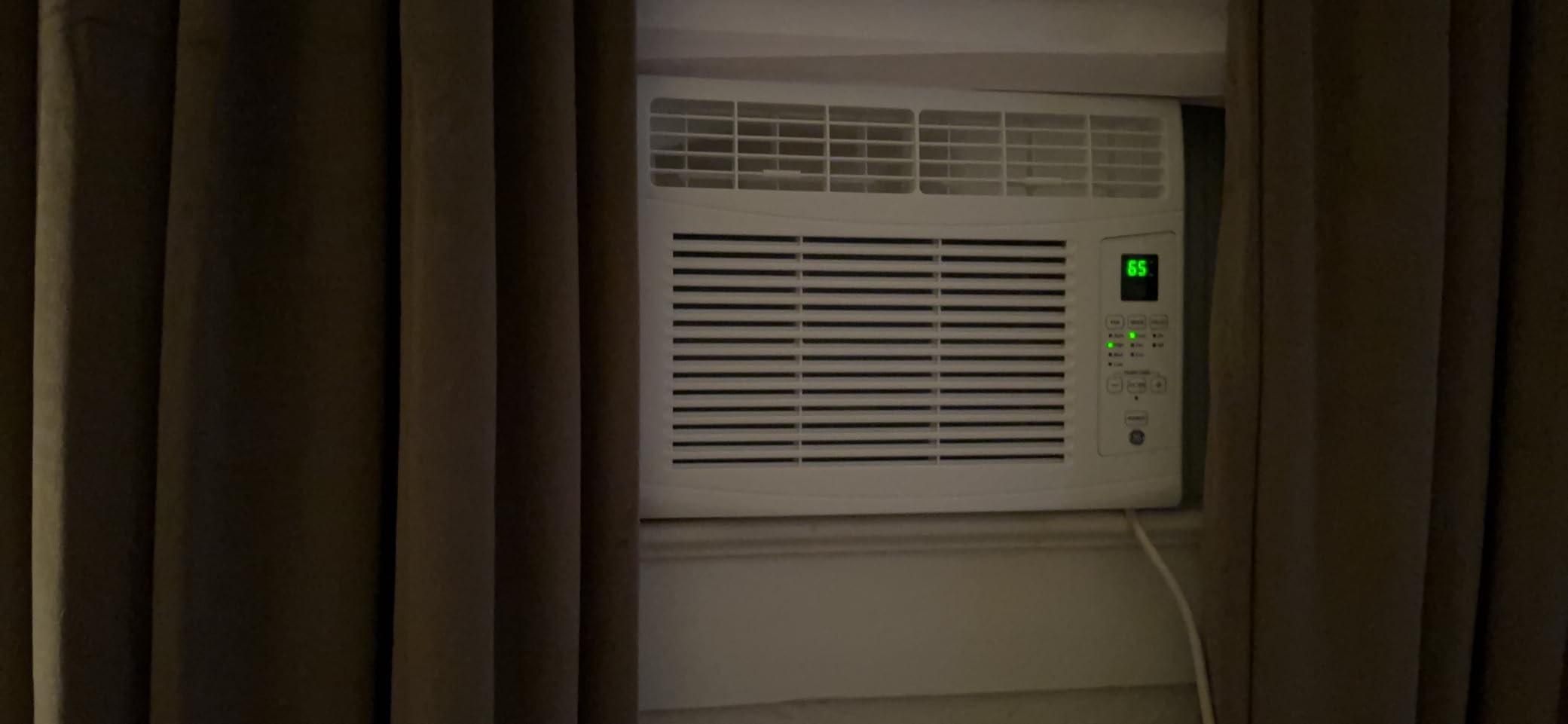 GE Electronic Window Air Conditioner 6000 BTU, Efficient Cooling for Smaller Areas Like Bedrooms and Guest Rooms, 6K BTU Window AC Unit with Easy Install Kit, White customer photo 1