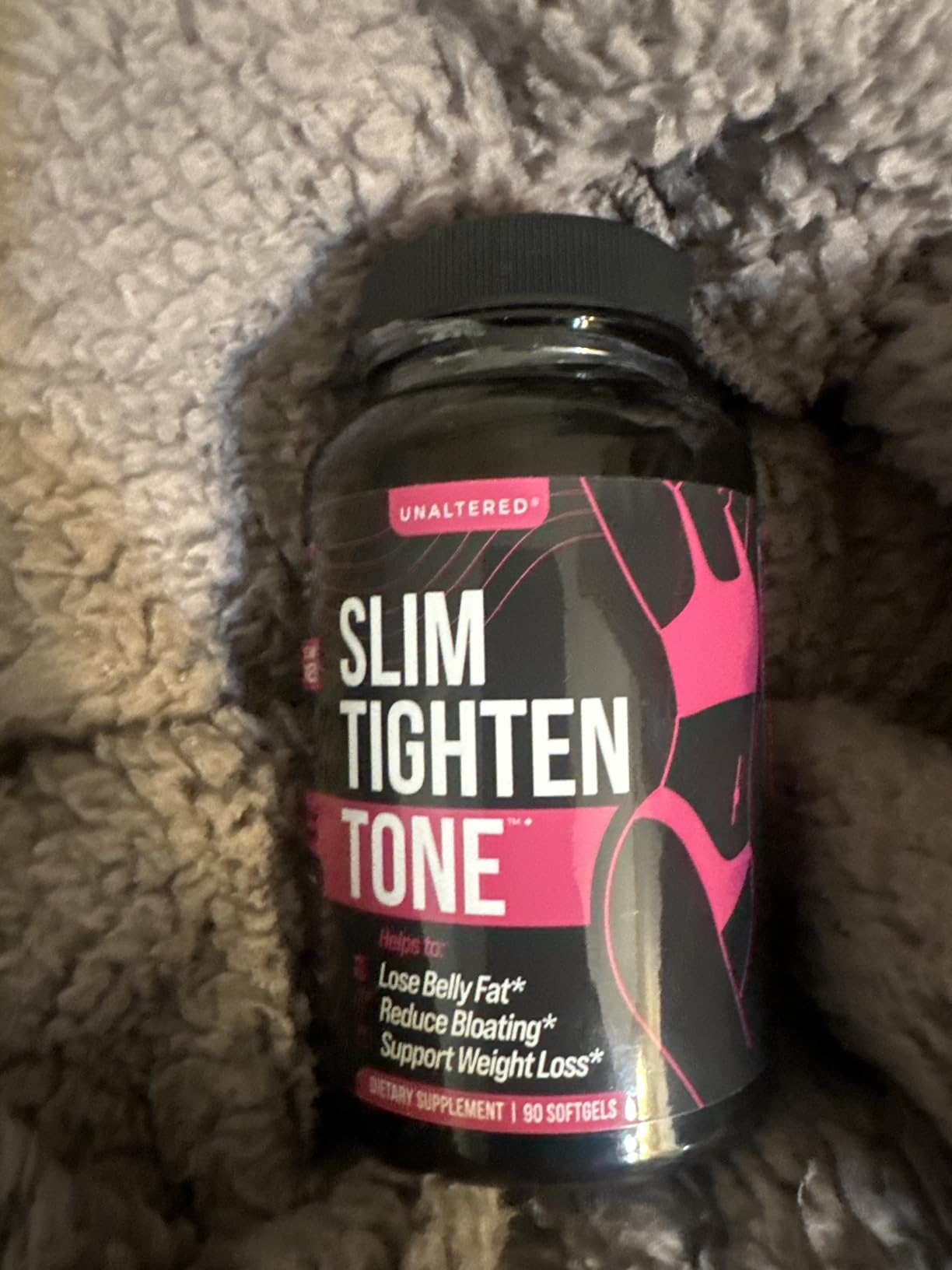 UNALTERED Belly Fat Burner for Women - Slim Waist, Lose Stomach Fat, Reduce Bloating - Natural Weight Loss Pills, Appetite Suppressant, & Metabolism Booster - 90 Capsules customer photo 2