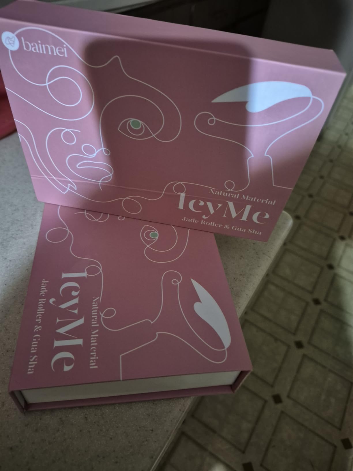 BAIMEI IcyMe Gua Sha & Jade Roller Set for Facial Sculpting and Relaxation customer photo 1