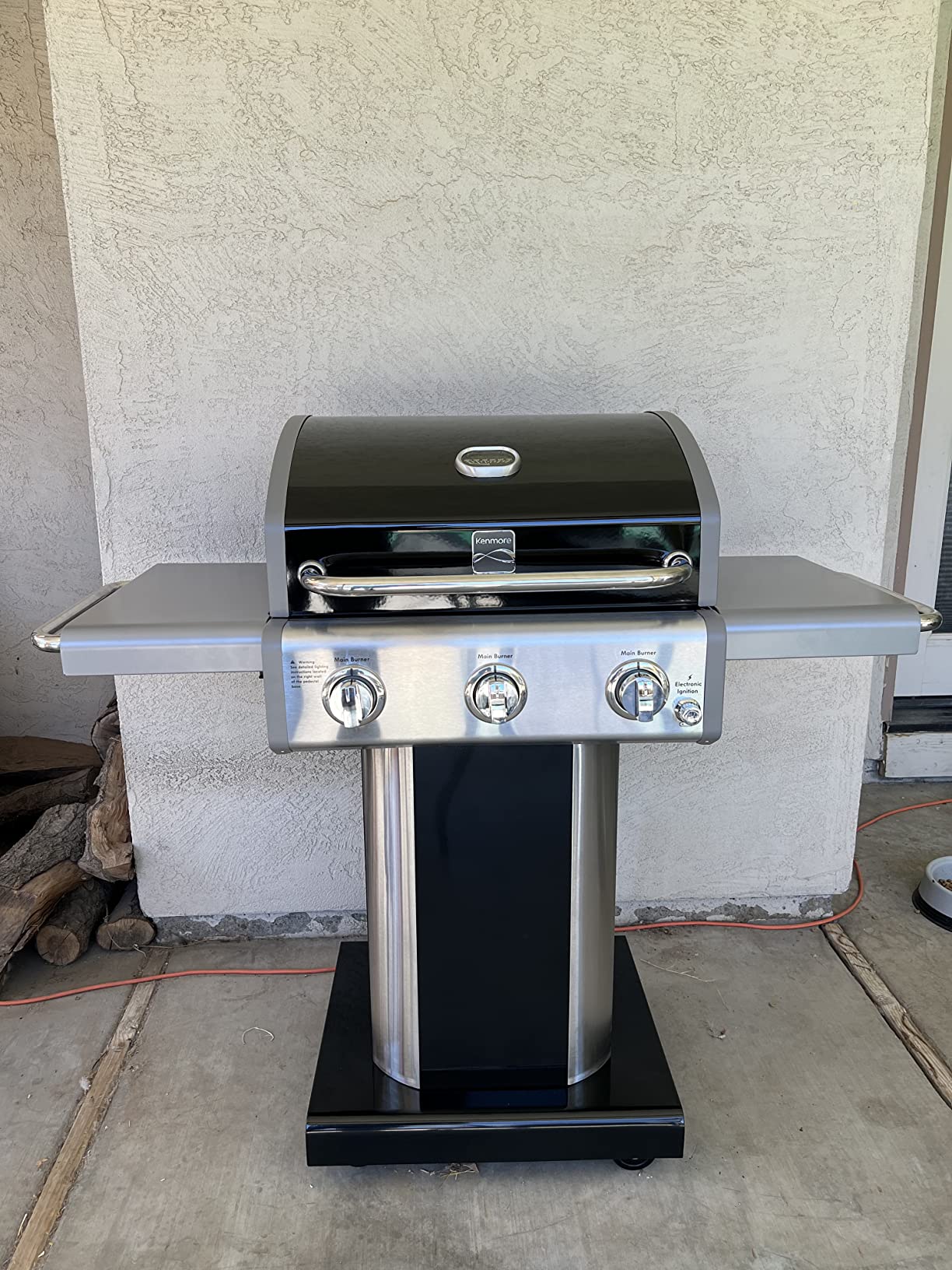 Kenmore 3-Burner Propane BBQ Grill, 30,000 BTUs Gas Grill with Cast Iron Cooking Grates, Folding Side Tables & Wheels, Outdoor Grill with Tool Hooks, Azure Blue customer photo 1