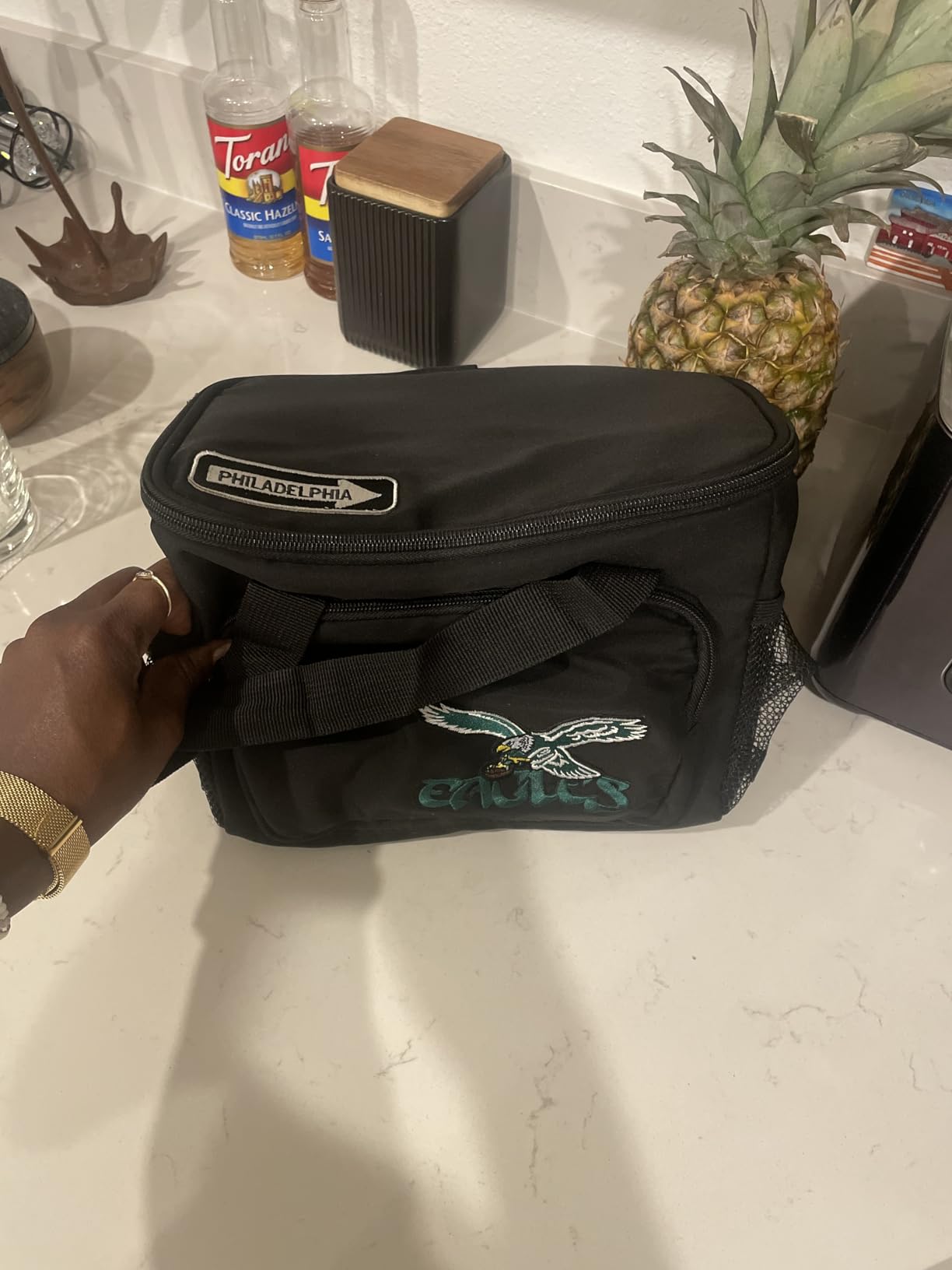 Femuar Reusable Lunch Box for Men/Women - Insulated Lunch Bag Leakproof Lunchbox for Work Office Picnic Beach - Freezable Lunch Cooler Bag with Adjustable Shoulder Strap - Black customer photo 2
