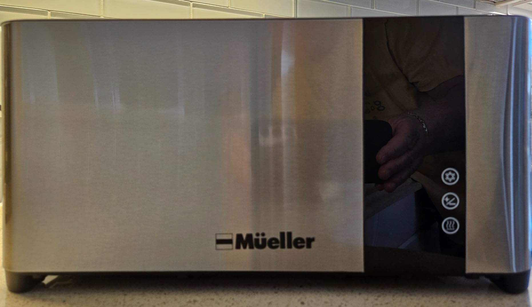Mueller UltraToast Stainless Steel Toaster 4 Slice – Extra-Wide 1.6