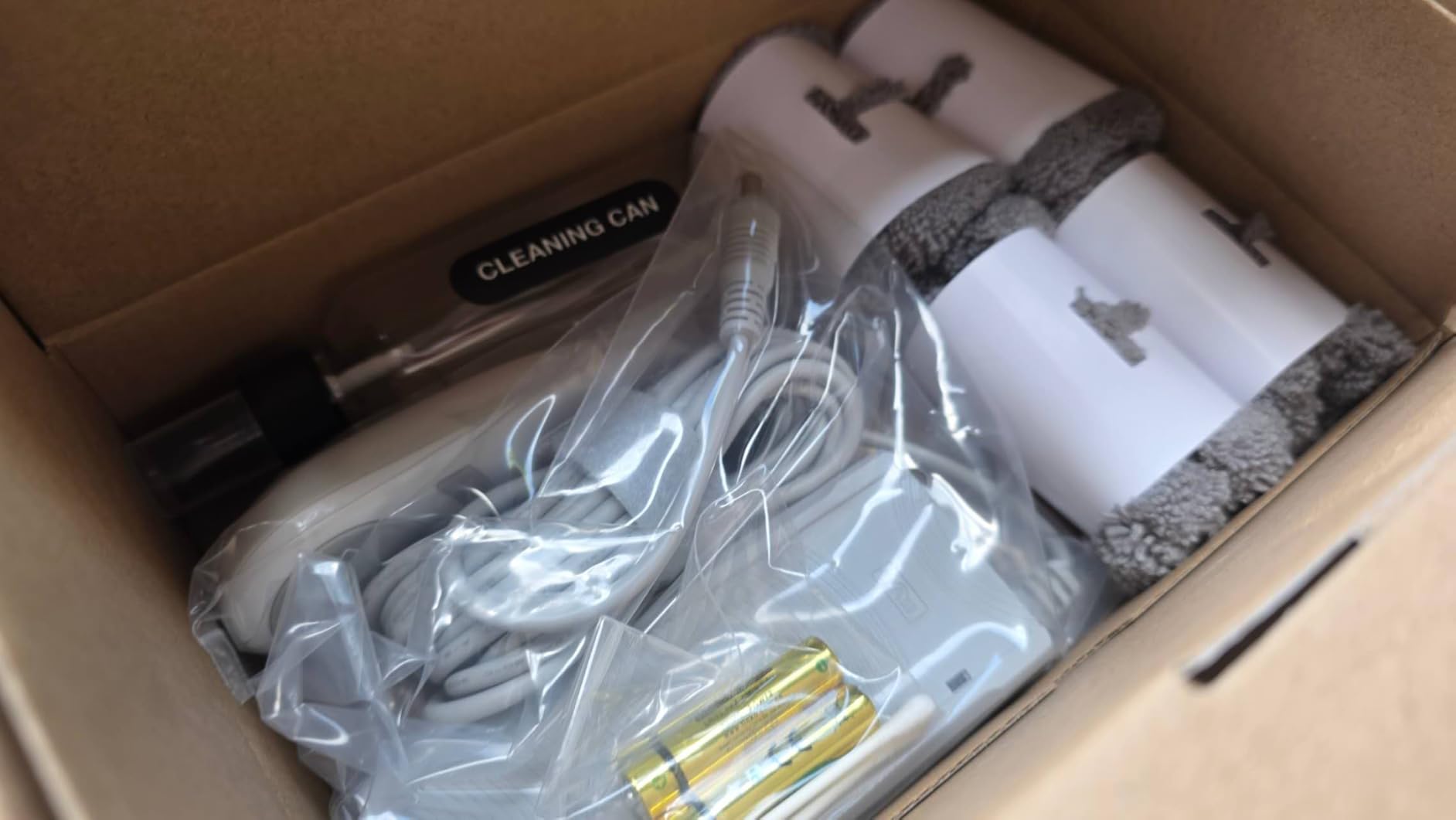 KKI Window Cleaning Robot,Dual Spray,for High-Rise Windows Inside Outside customer photo 1