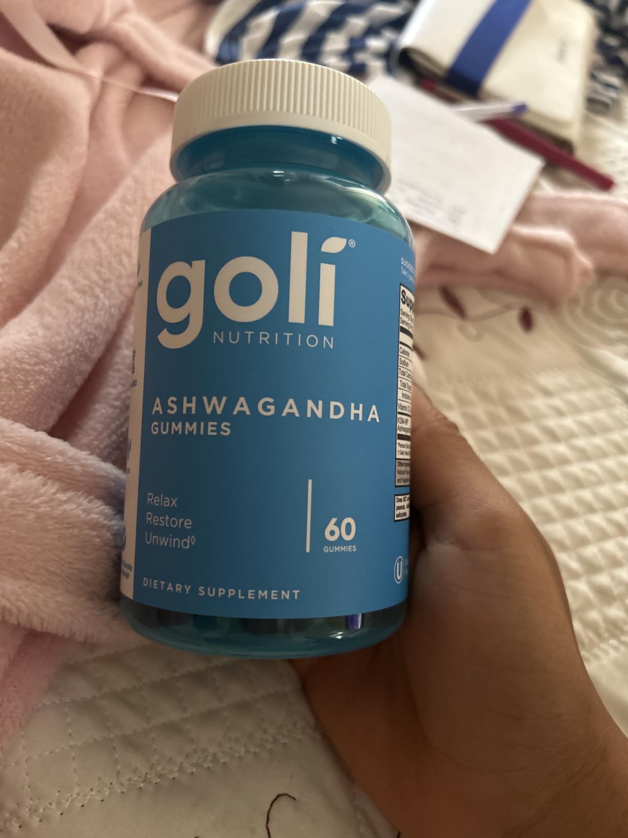 Goli Ashwagandha & Vitamin D Gummy - 60 Count - Mixed Berry, KSM-66, Vegan, Plant Based, Non-GMO, Gluten-Free & Gelatin Free Relax. Restore. Unwind, Pack of 1 customer photo 2