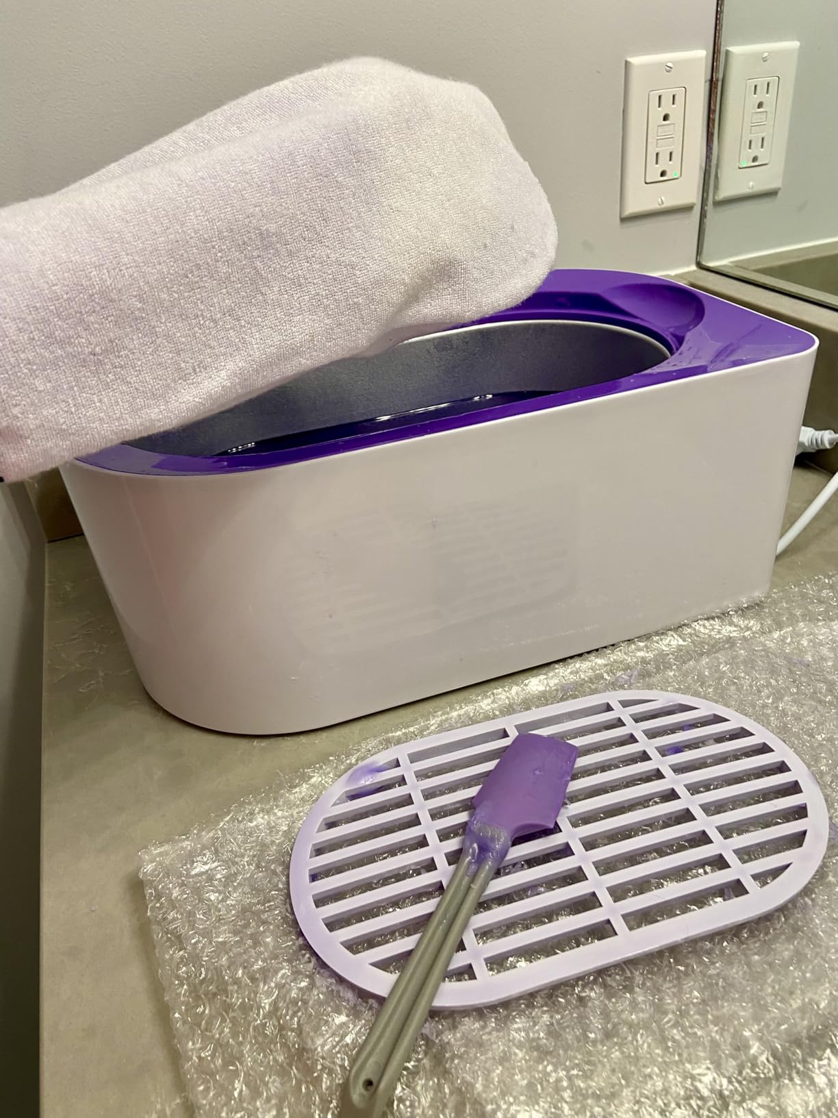 ELLA BELLA® Paraffin Wax Machine for Hand and Feet, Wax Warmer & Refill Kit customer photo 2