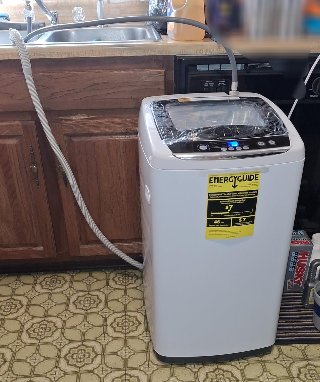 BLACK+DECKER 3.0 Cu. Ft. Portable Washer, 26.5 lb. Capacity, BPW30MW, White customer photo 1
