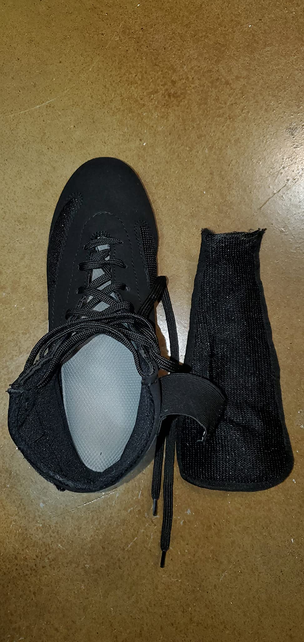FISTRAGE Leather Kick Boxing Shoes Fighting Sports Master Training Mesh Unisex Pro Men's and Youth Genuine Boot Light Weight | Black Color Boxing Shoes for Adults customer photo 2