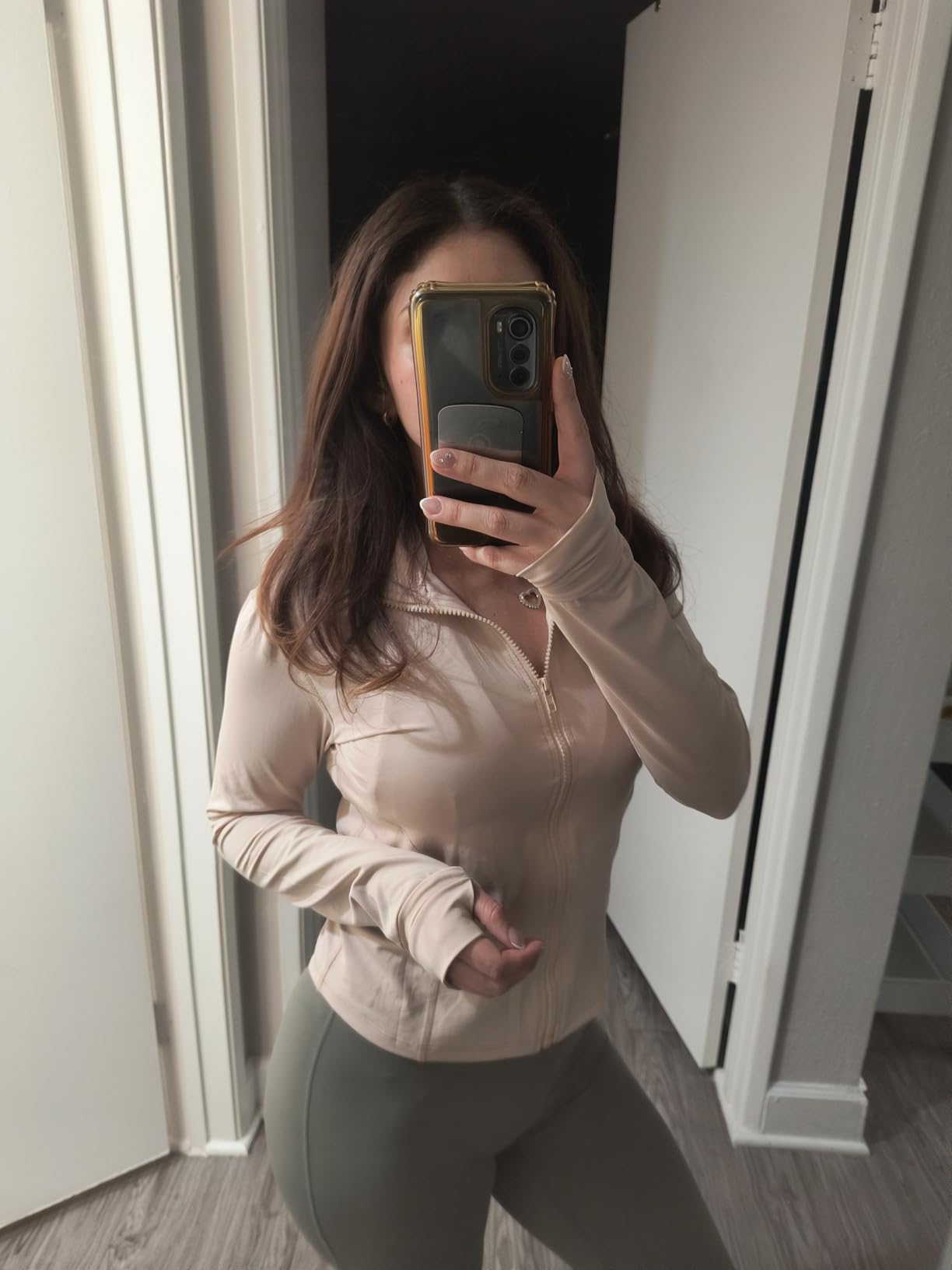 Lviefent Womens Lightweight Full Zip Running Track Jacket Workout Slim Fit Yoga Sportwear with Thumb Holes customer photo 2