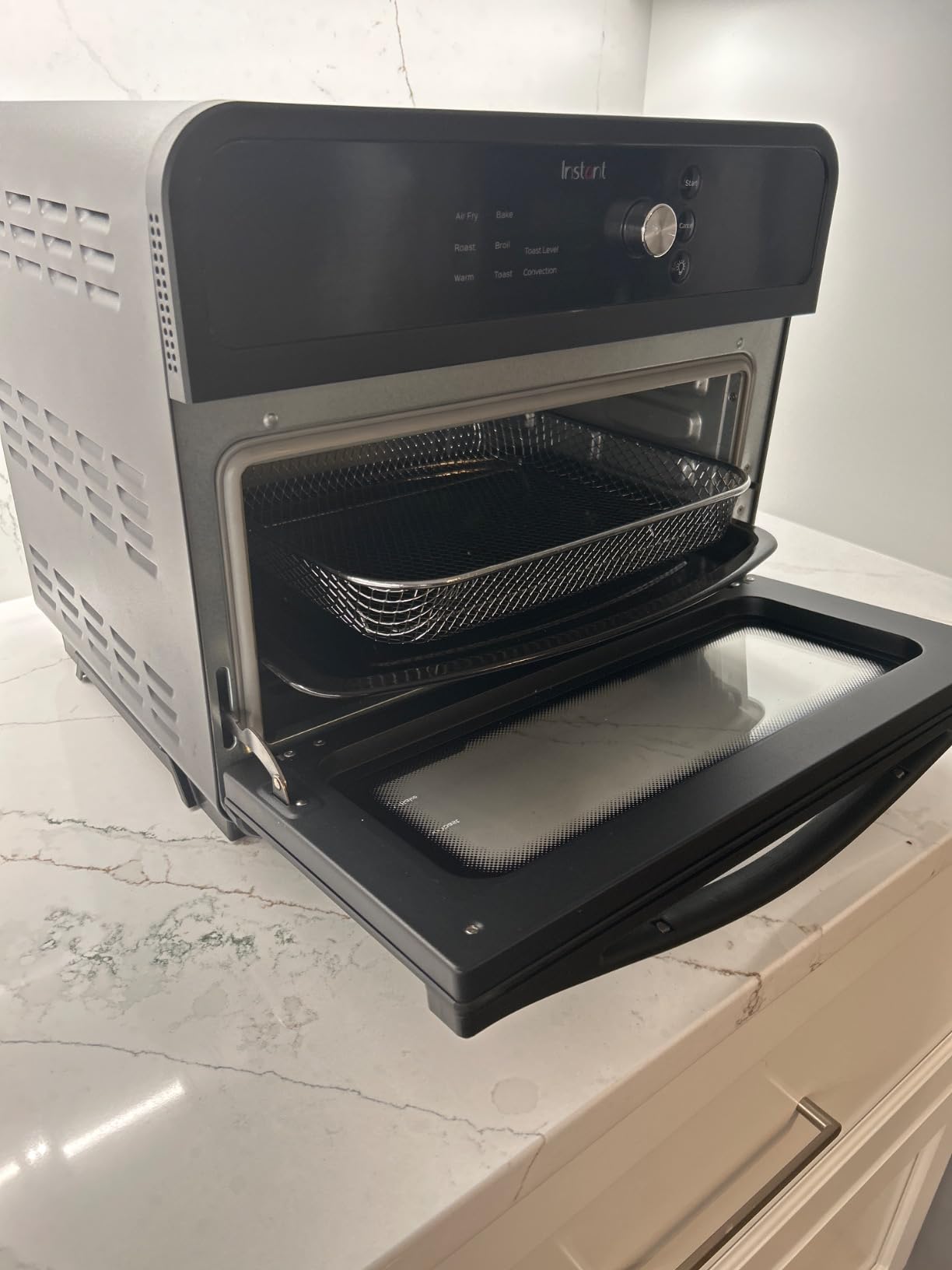 Instant Pot Omni 19QT/18L Toaster Oven Air Fryer, 7-in-1 Functions, Fits 12