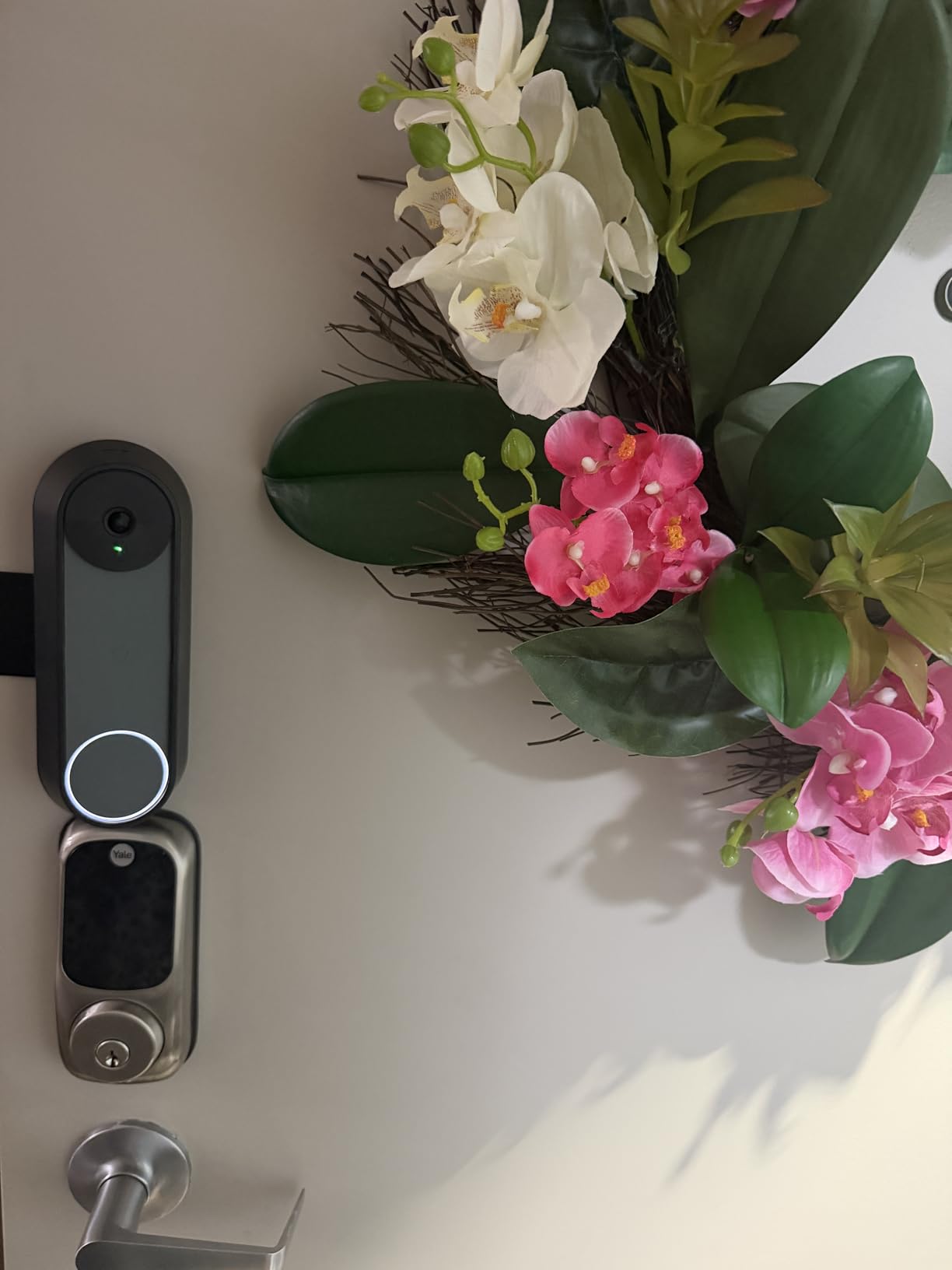 Google Nest Doorbell (Battery) - Snow customer photo 2