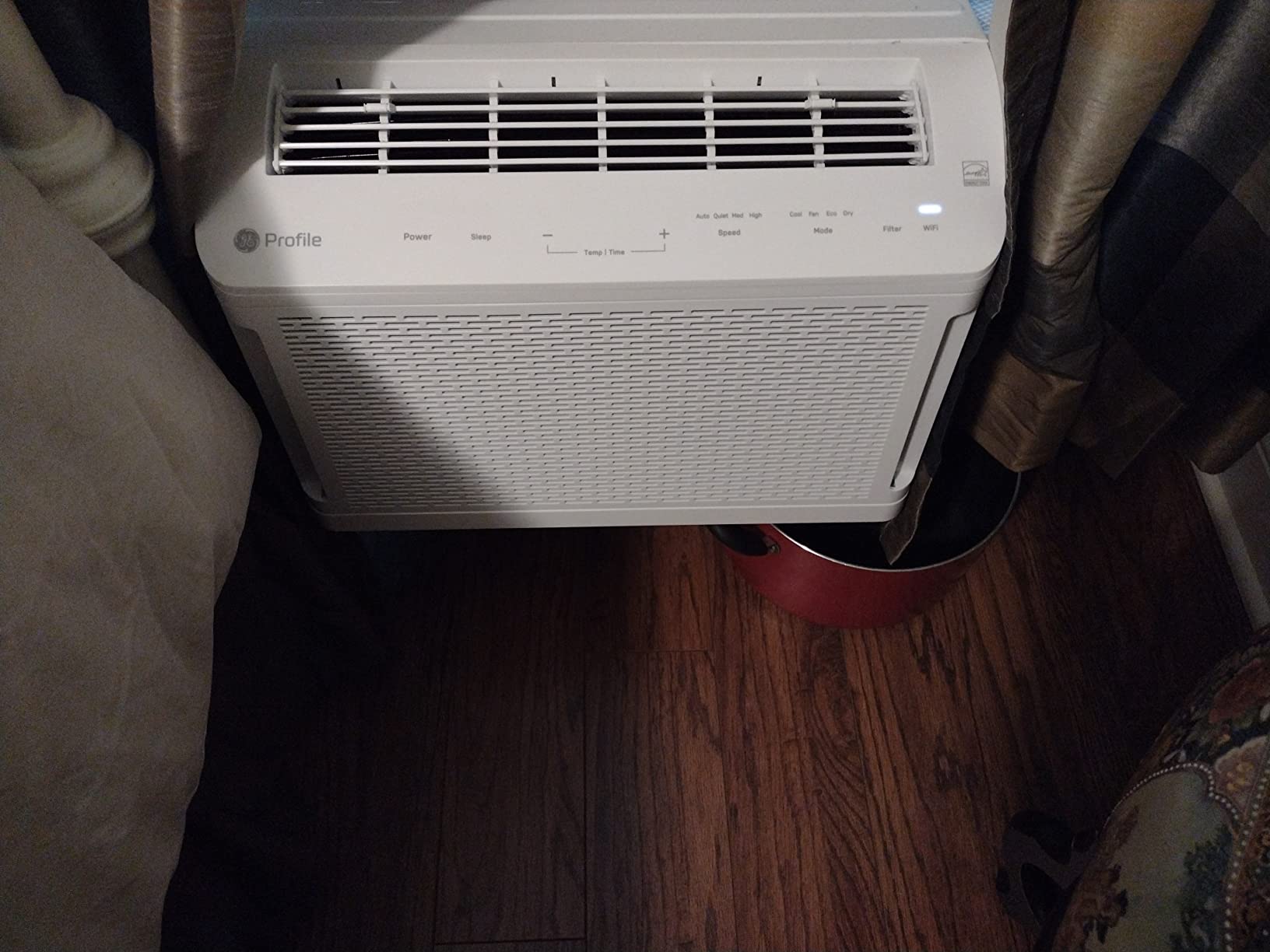 GE Profile ClearView Window Air Conditioner 6,100 BTU, WiFi Enabled, Ultra Quiet for Small Rooms, Full Window View with Easy Installation, Energy-Efficient Cooling, 6K Window AC Unit, White customer photo 2