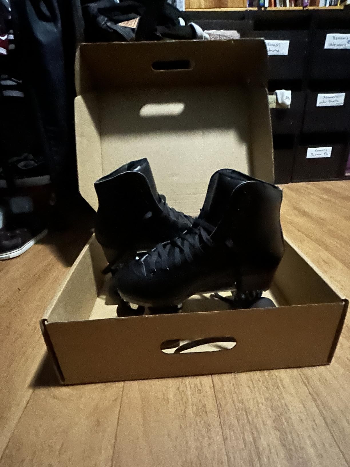 PAPAISON Roller Skates for Women and Men, Deluxe 2 Layer Microfiber Leather Double Row-Classic Roller Skates for Girls, Professional Outdoor Indoor Quad-Skates for Kids & Adults… customer photo 2