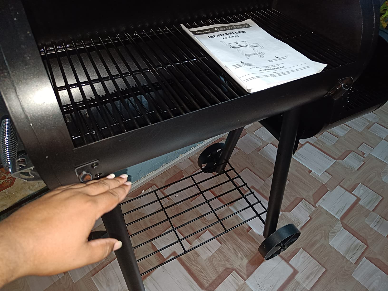MFSTUDIO Barrel Charcoal Grill w/Offset Smoker w/ 512 SQ.IN. Cooking Area | Built-In Thermometer, Adjustable Fire Vent, Porcelain-enameled Cooking Grates, Thick Steel Lid, Foldable Front Shelf, for BBQ customer photo 2