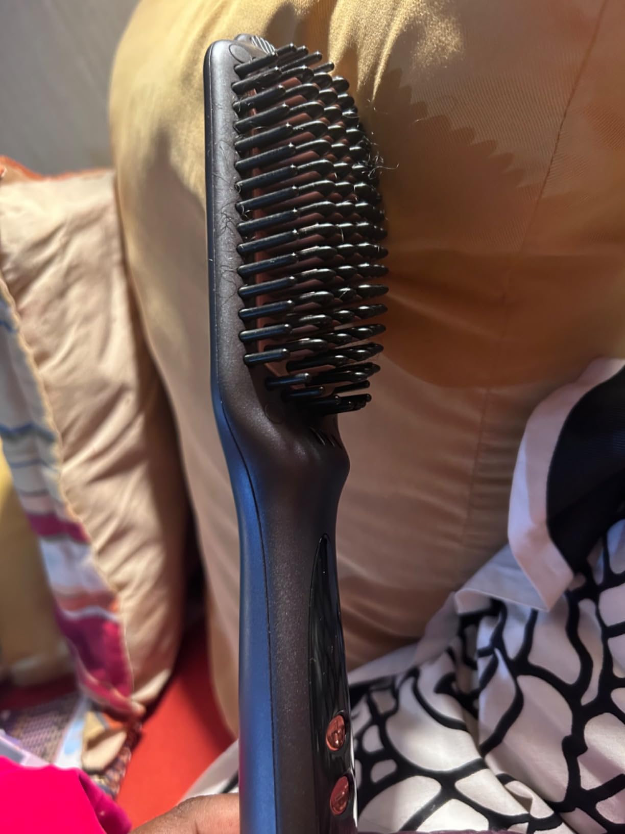 LANDOT Hair Straightener Brush for Women, Ionic Ceramic Heated Hot Brush customer photo 1