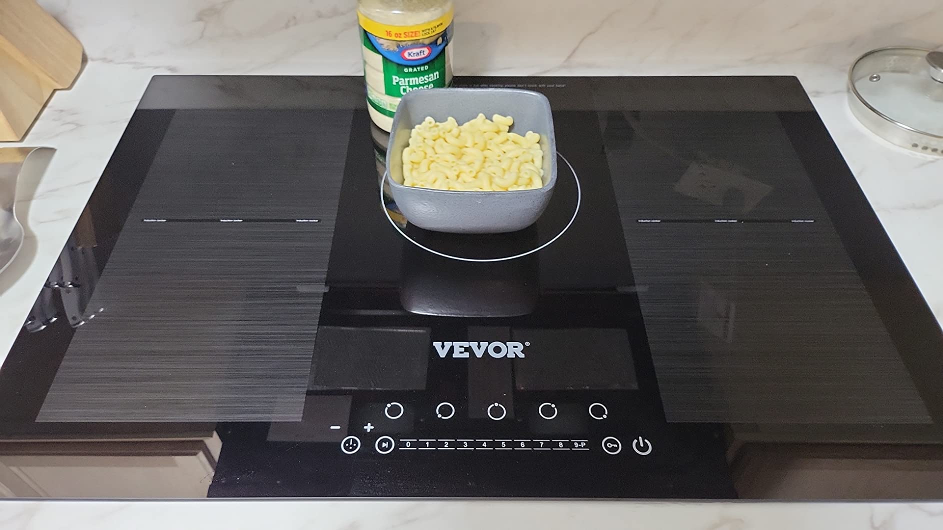 VEVOR Built-in Induction Electric Stove Top 30 Inch,5 Burners Electric Cooktop,9 Power Levels & Sensor Touch Control,Easy to Clean Ceramic Glass Surface,Child Safety Lock,240V customer photo 2