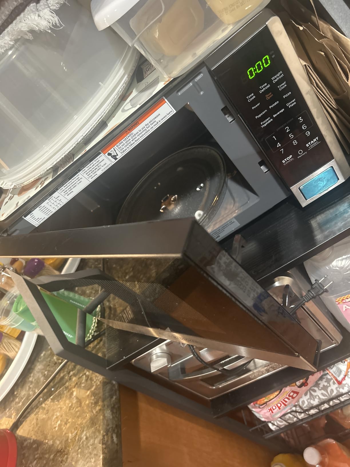 BLACK+DECKER Over the Range Microwave Oven, 1.9 Cu.Ft,1000W, 400 CFM customer photo 2