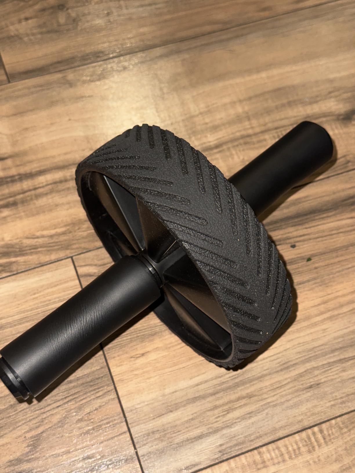 Vinsguir Ab Roller Wheel - Ab Workout Equipment for Abdominal & Core Strength Training, Home Gym Fitness Equipment for Men Women customer photo 2