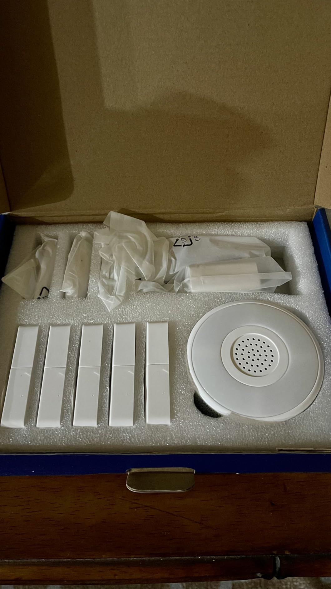 WiFi Home Security System, 12-Piece Wireless Alarm Kit with Door Sensors customer photo 2