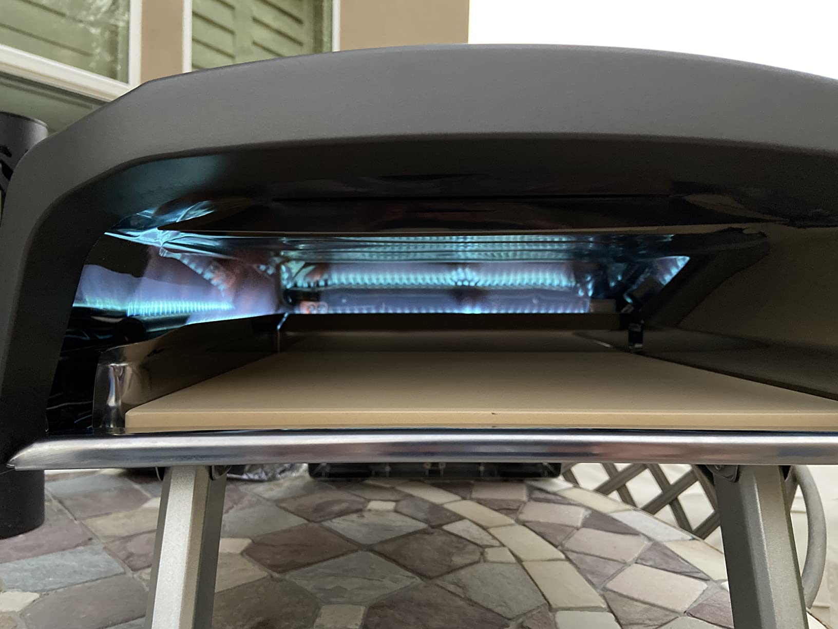 Commercial Chef Outdoor Gas Pizza Oven – Portable Propane Pizza Maker with Door, Peel, Stone, Cutter, and Cover - L-Shaped Burner, Foldable Legs customer photo 2