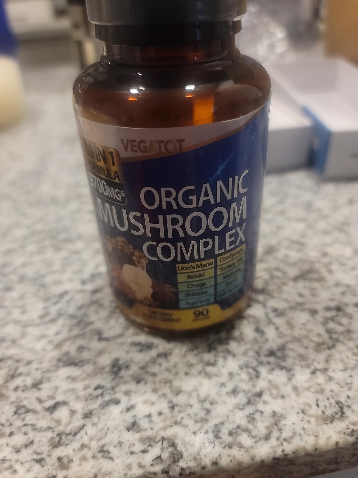Vegatot Premium Mushroom Complex 10-in-1 with Lion's Mane, 150 Capsules customer photo 2