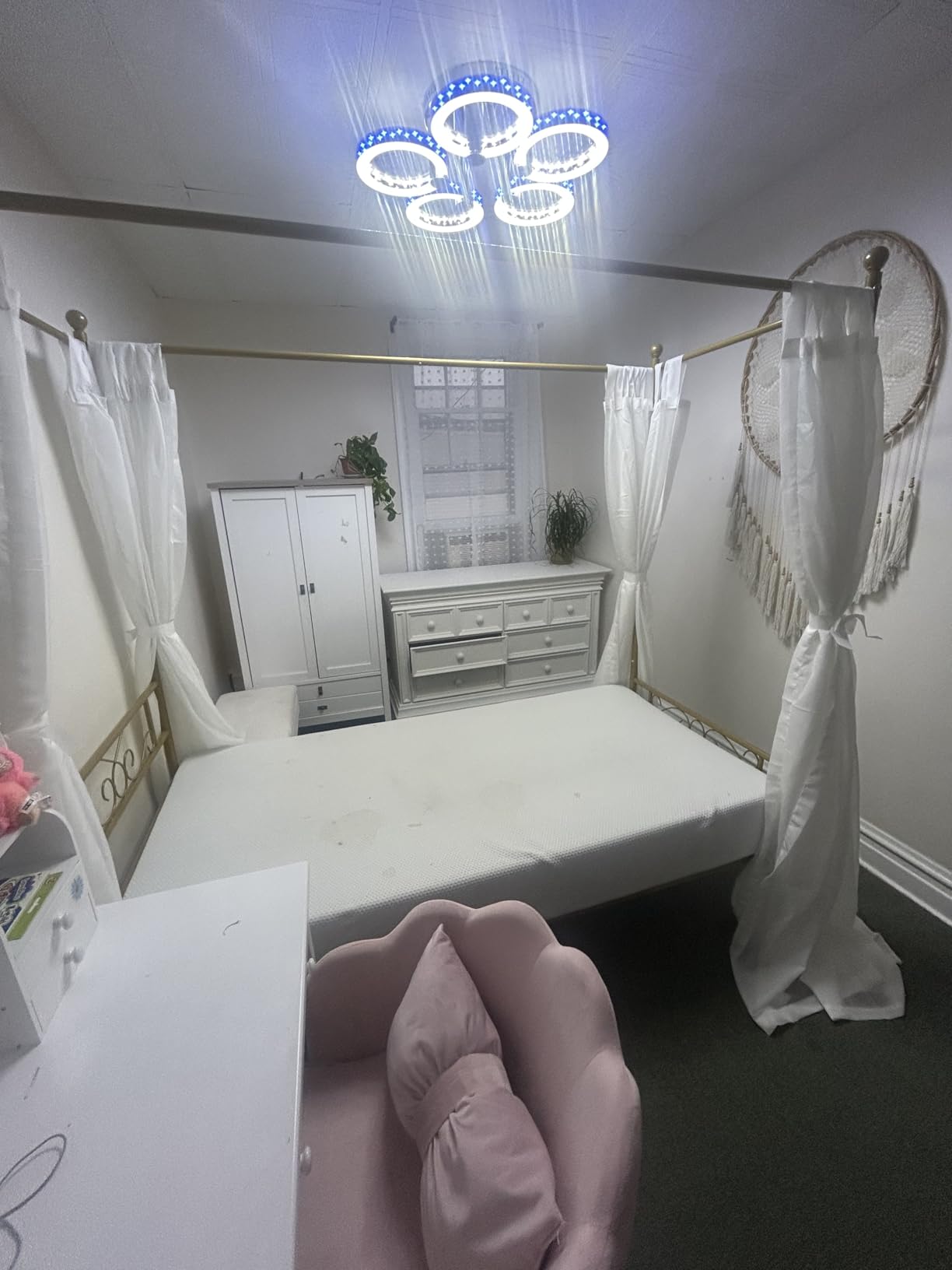 Weehom Twin Canopy Bed Frame with Headboard, Metal Twin Beds for Kids, Pink customer photo 1