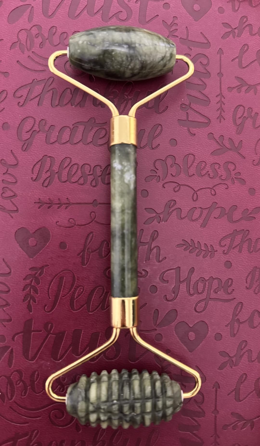 Jade Roller & Gua Sha Set 5 in 1 Facial Massager Tools - Jade Gua Sha Facial Massager Set with Roller for Face Sculpting & Skin Care customer photo 1