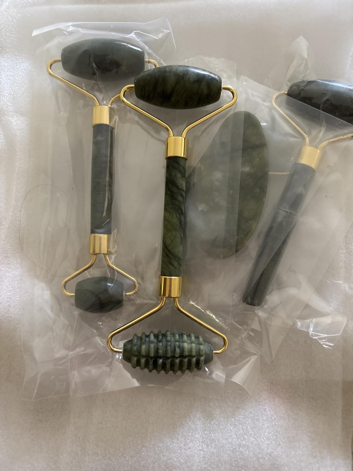Jade Roller & Gua Sha Set 5 in 1 Facial Massager Tools - Jade Gua Sha Facial Massager Set with Roller for Face Sculpting & Skin Care customer photo 2