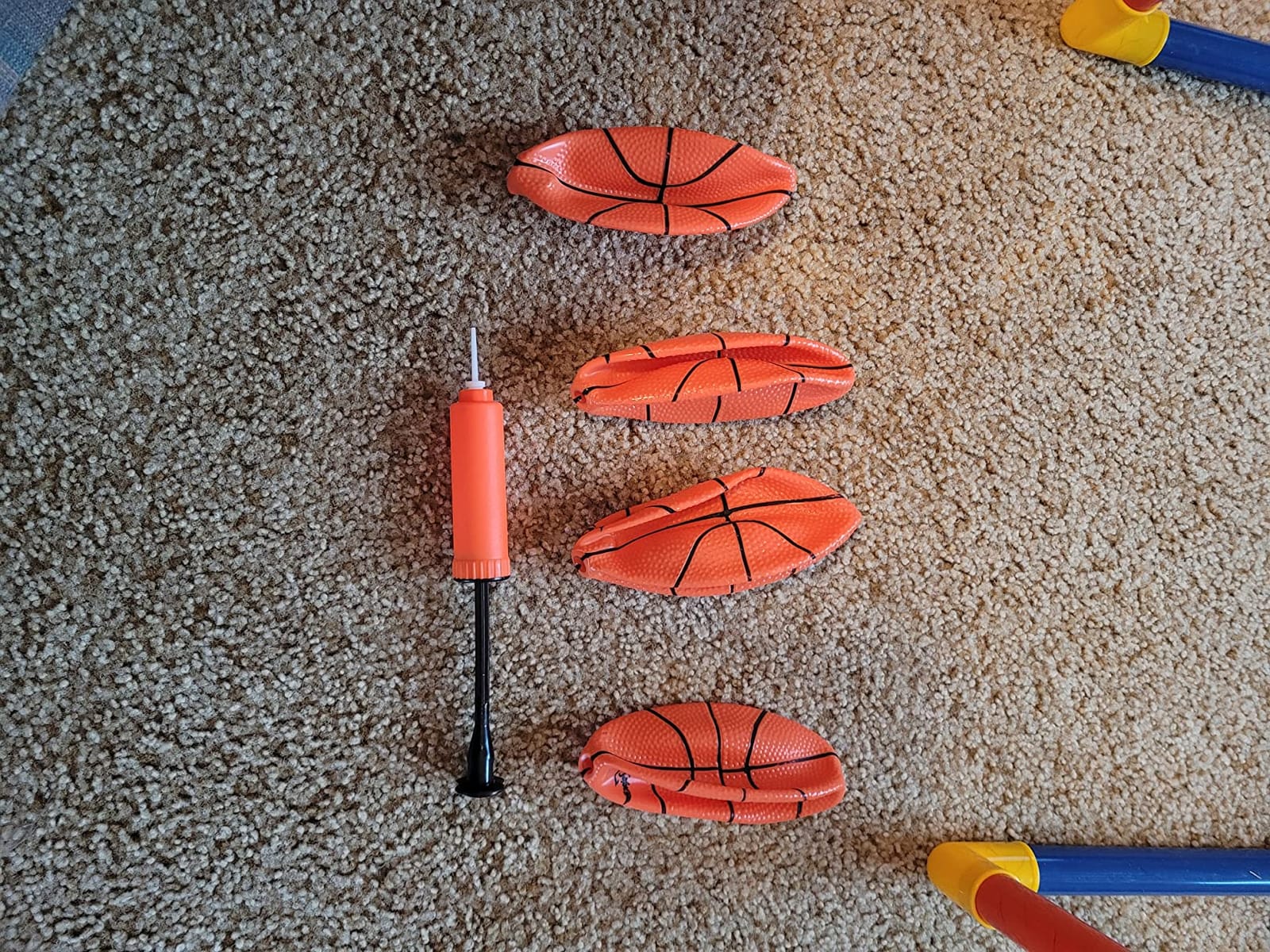 EagleStone Kids Arcade Basketball Hoop Game with Scoreboard and Ball Return customer photo 1