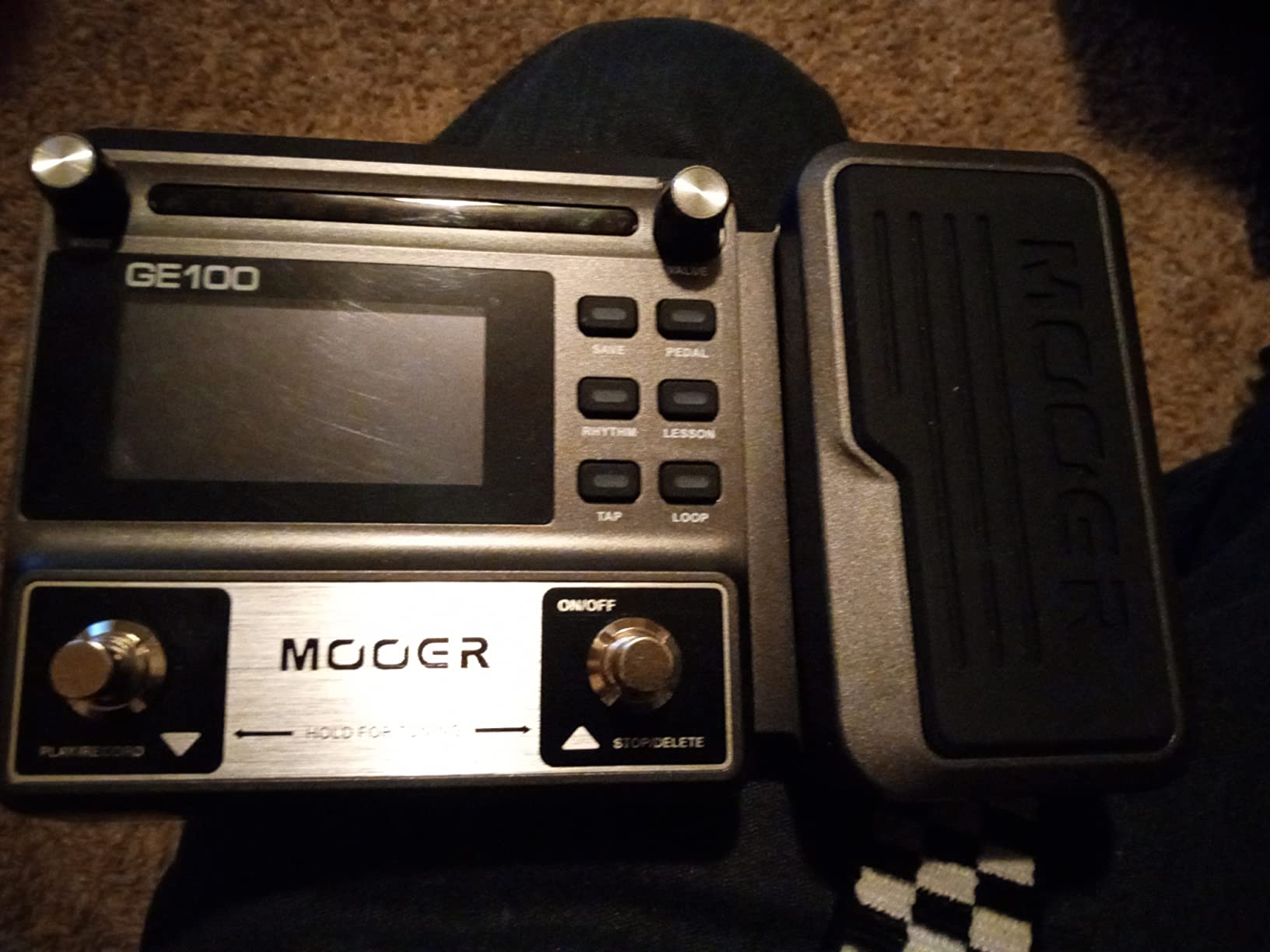 MOOER GE100 Multi-Effects Guitar Pedal 80 Presets, 66 Effects | 180 Second Loop, 40 Drum Rythm, Distortion, Expression Volume Wah Pedal, Tap Tempo, Headphone Out, LED Screen, Tuner customer photo 1