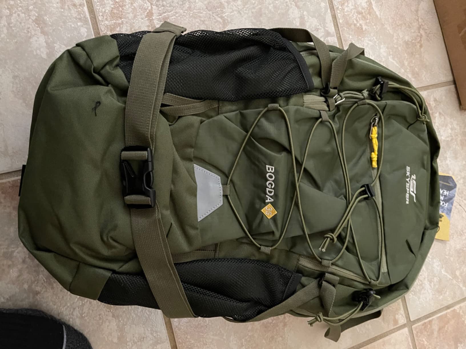 SKYSPER Hiking Backpack for Men Women, 35L Lightweight Travel Daypack, Outdoor Camping Back Pack with Multiple Compartments, Durable for Weekend Getaway customer photo 2