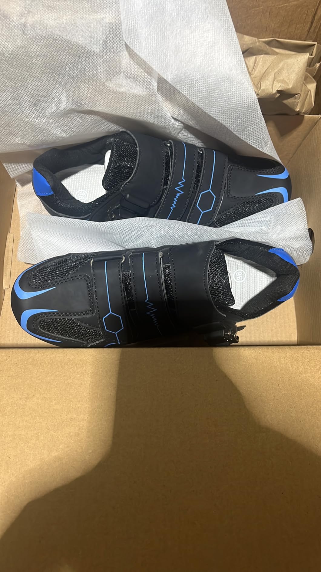 Mens Womens Cycling Shoes Compatible with Peloton Indoor Bicycle Pedals Clip in Road Bike Shoes Pre-Installed with Look Delta Cleats customer photo 1