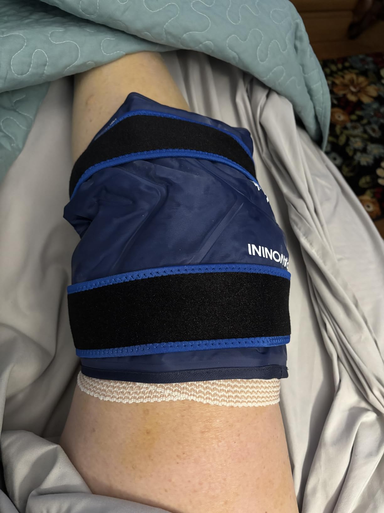 KingPavonini XXL Knee Ice Pack Wrap Around Entire Knee, 1 Pack, Blue customer photo 2