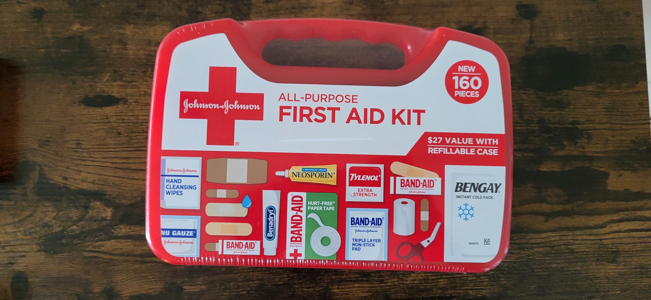 BAND-AID Brand Travel Ready Portable First Aid Kit, 80 Piece customer photo 1