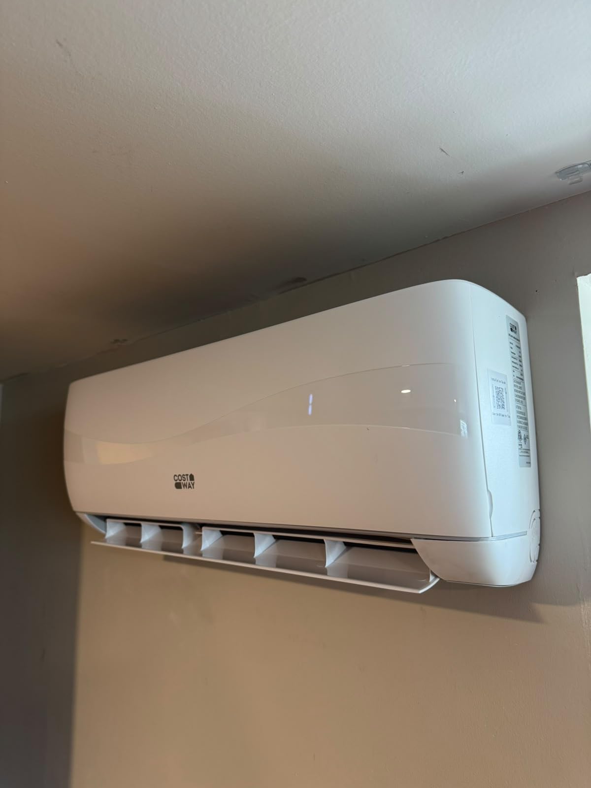 COSTWAY 12000BTU Mini Split Air Conditioner& Heater customer photo 1