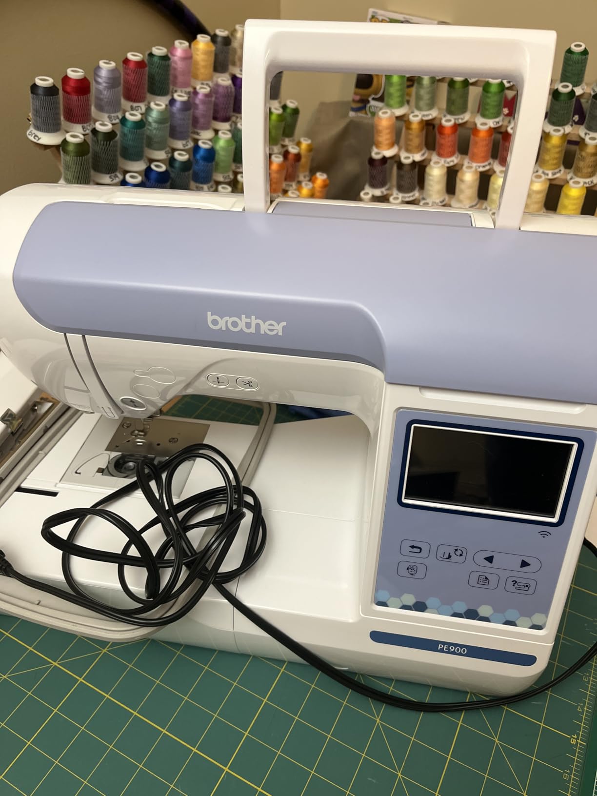 Brother PE900 Wireless Embroidery Machine with WLAN | WLAN customer photo 1