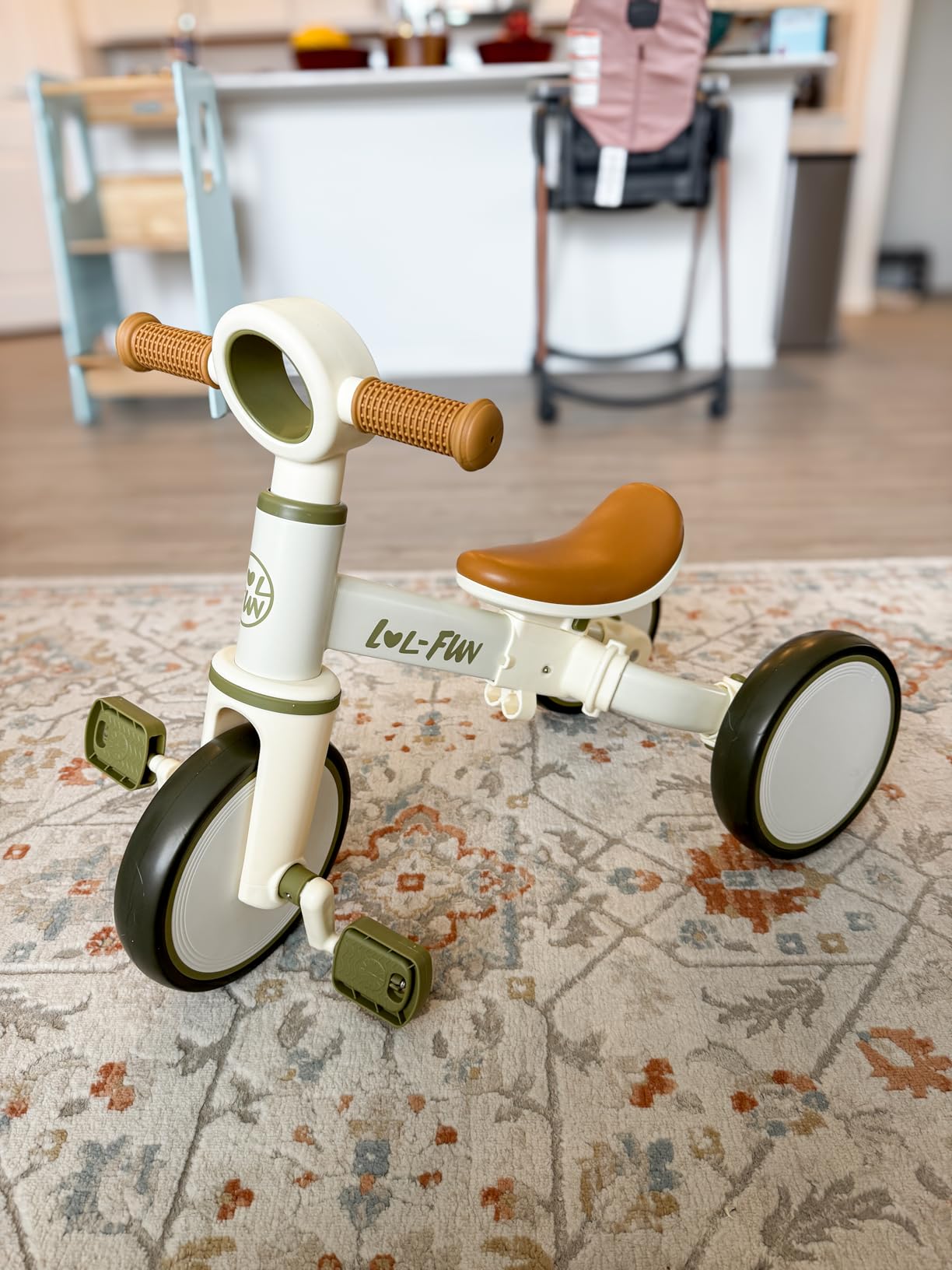 Toddler Balance Bike for 1 2 Year Old, 4 in 1 Tricycle for Toddlers 1-3 customer photo 1