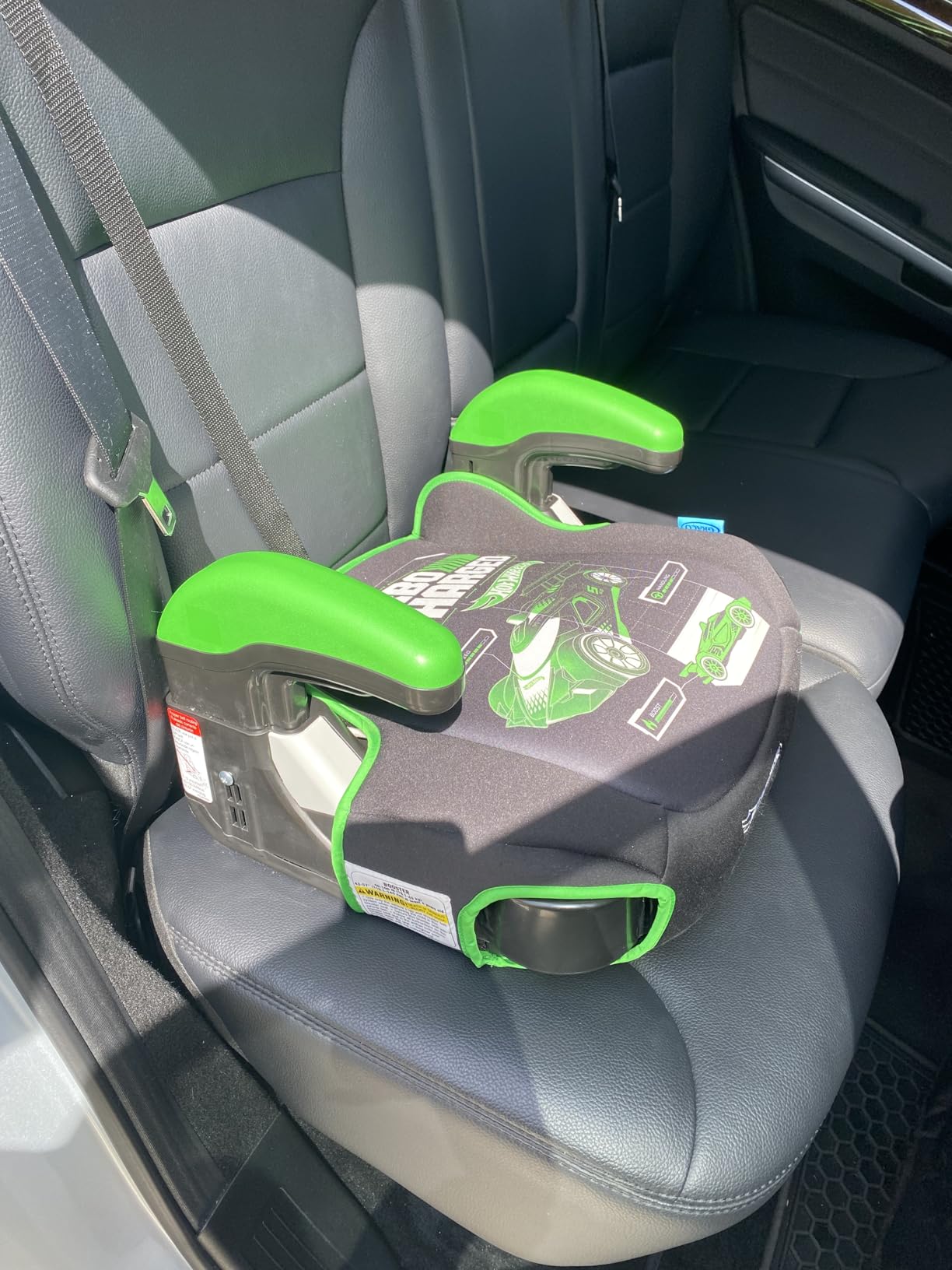 Graco TurboBooster 2.0 Backless Booster Car Seat, Denton customer photo 1