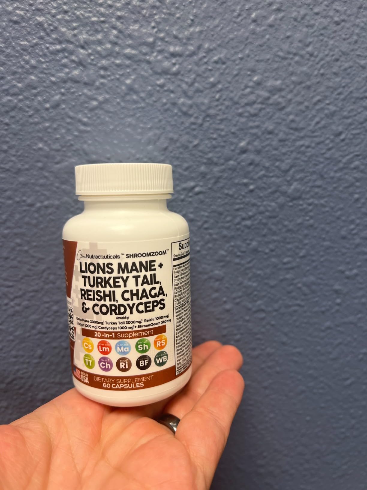 Clean Nutraceuticals Lions Mane 20in1 Mushroom Supplement with Turkey Tail Reishi Cordyceps Chaga Maitake Meshima Poria Cocos Shiitake Oyster Porcini Enoki - 1 Pack customer photo 2