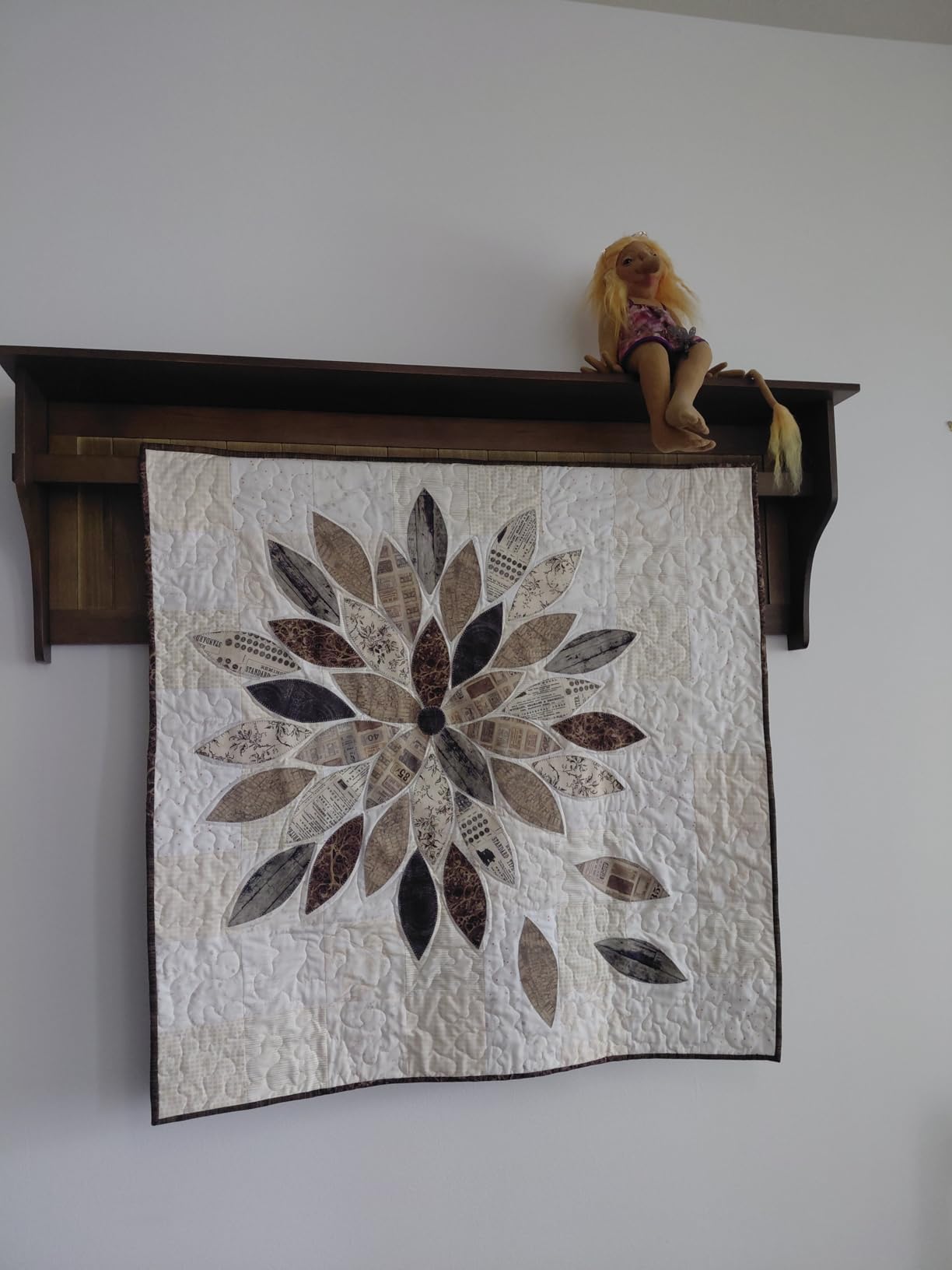 Wall Mounted Quilt Rack with Shelf - Solid Pine Wood Blanket Holder, Brown | Rustic Farmhouse Style Decor, Quilt Wall Hangers for Attractive Displays in Bedrooms and Living Rooms customer photo 2