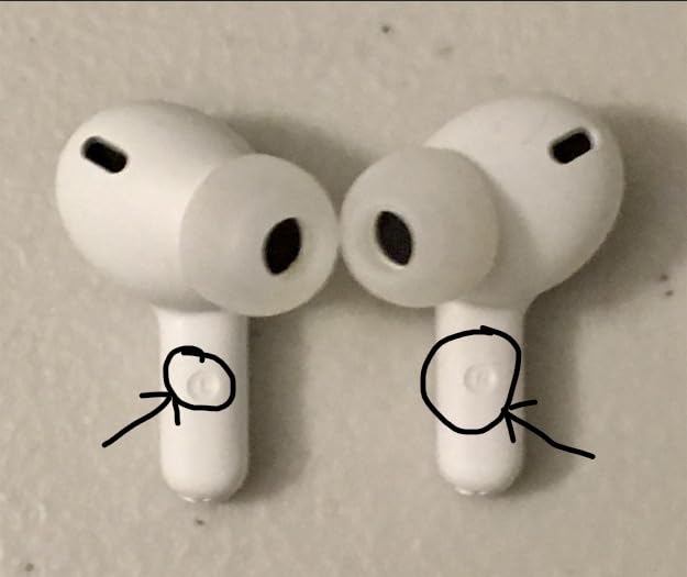 JBL Vibe Beam - True Wireless Earbuds - White customer photo 2