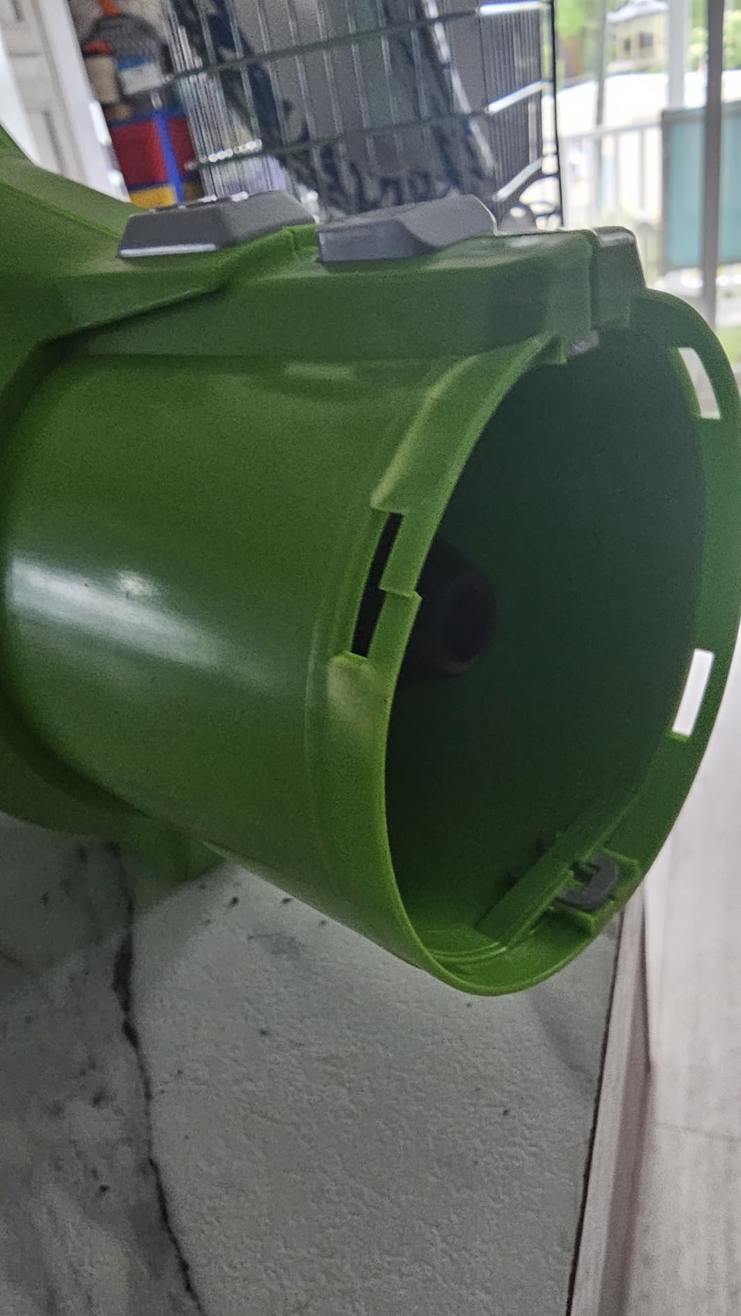 Greenworks 40V 13 in String Trimmer & 350 CFM Blower Combo, 2.0 Ah Battery customer photo 1
