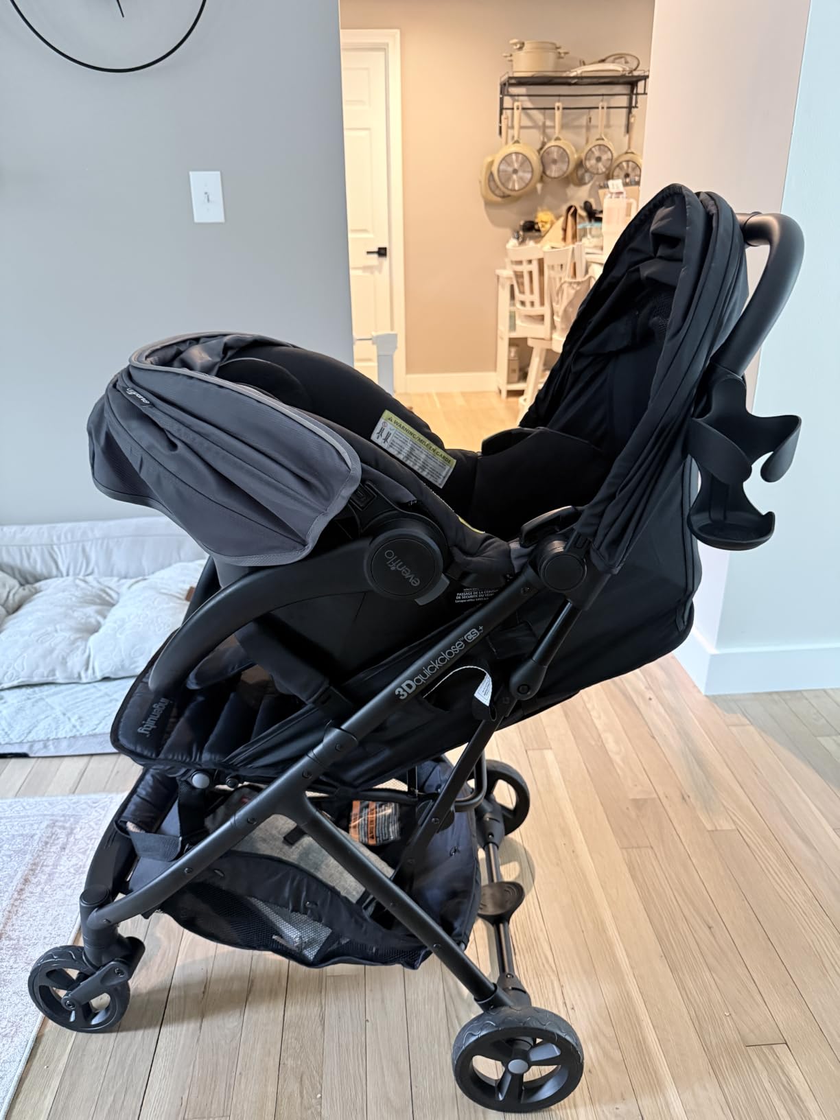 Ingenuity 3Dquickclose CS+ Compact Fold Stroller – Lightweight Stroller with Oversized Canopy, Extra-Large Storage and Compact Fold, Gray customer photo 2