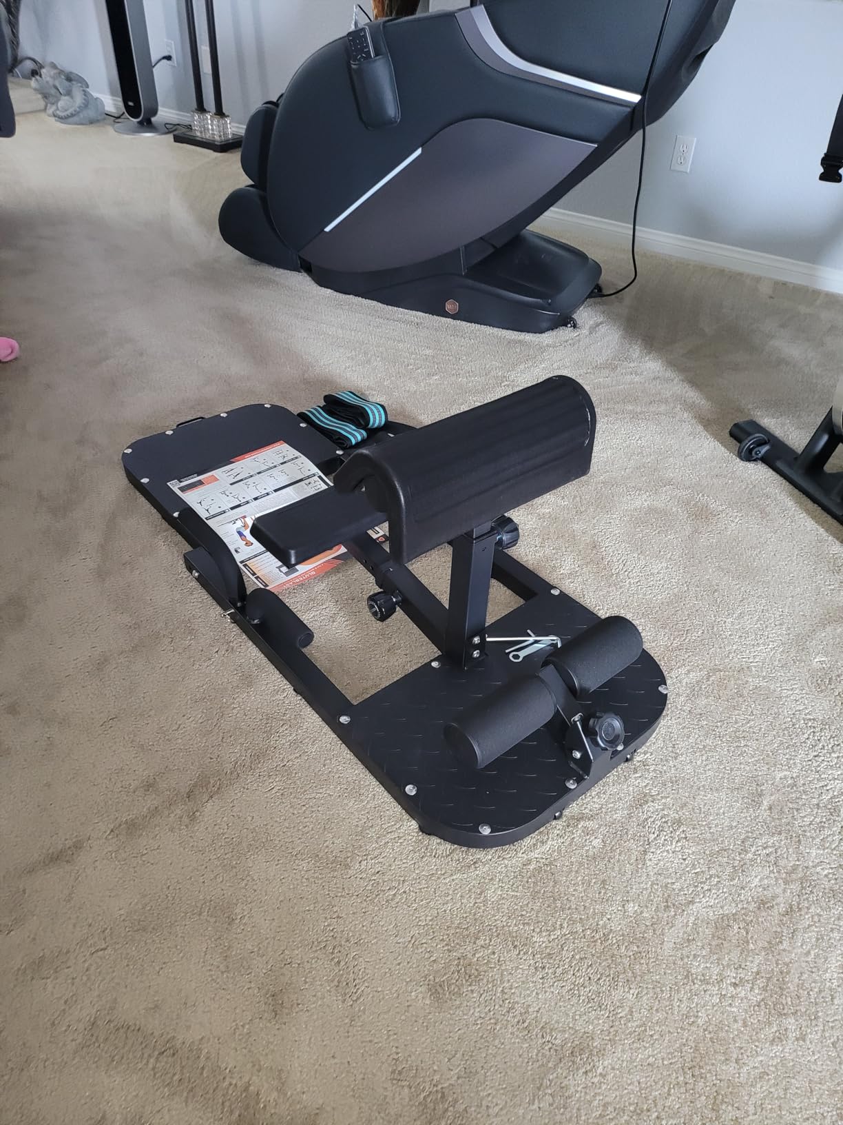 Lifepro GluteBlast Hip Thrust Machine – Foldable, Home Gym, 220 lb Cap customer photo 1