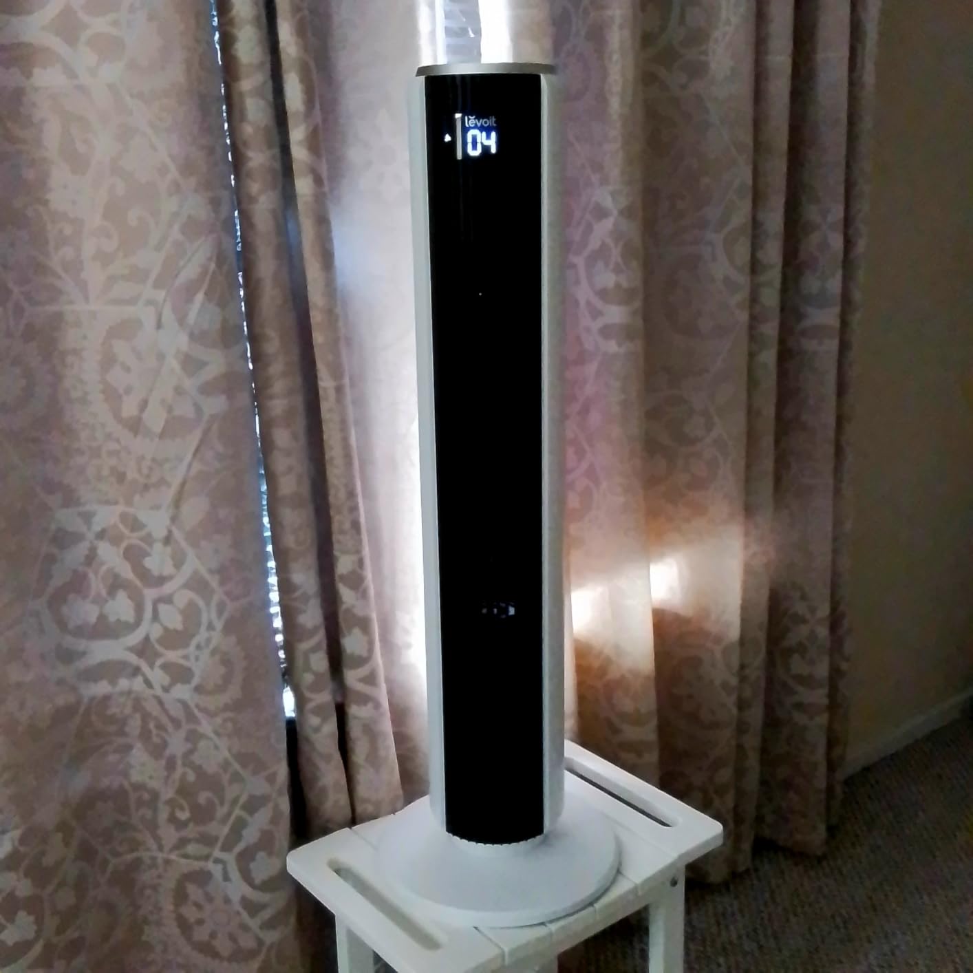 Levoit Tower Fan for Bedroom, 28ft/s Fans that Blow Cold Air, 28dB Quiet customer photo 2