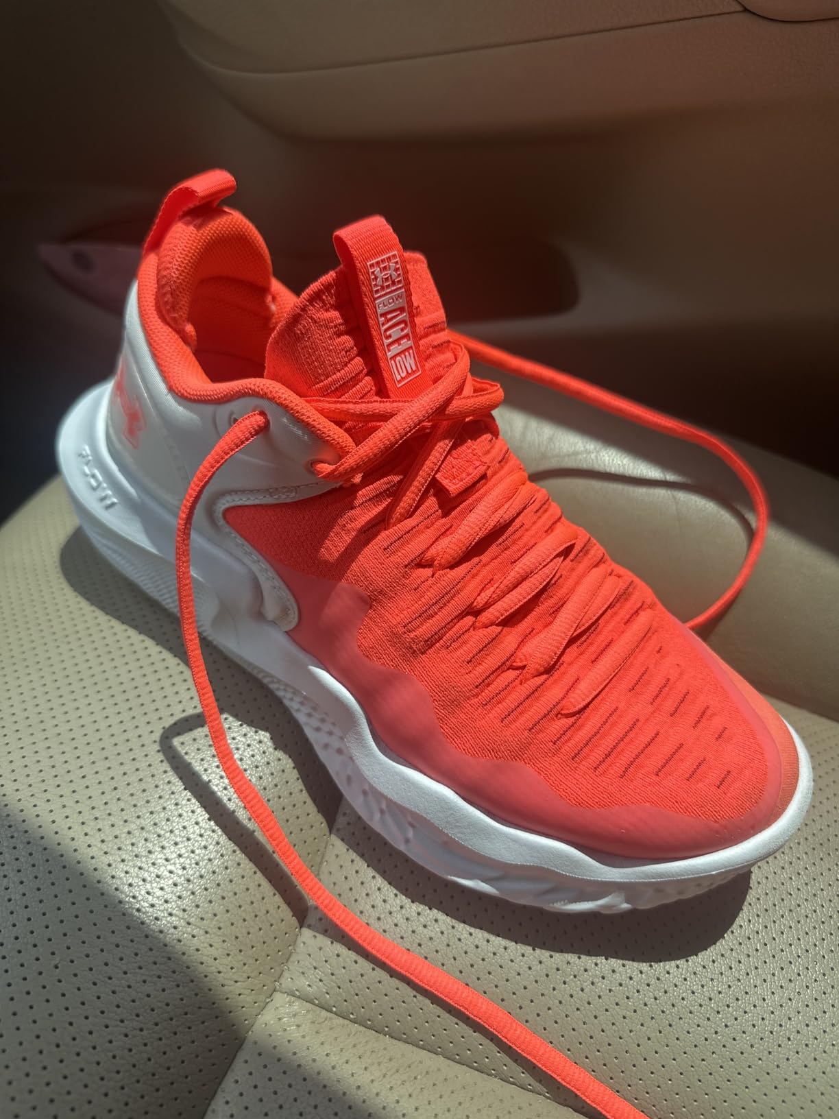 Under Armour Women's Flow Ace Low Volleyball Shoes customer photo 2
