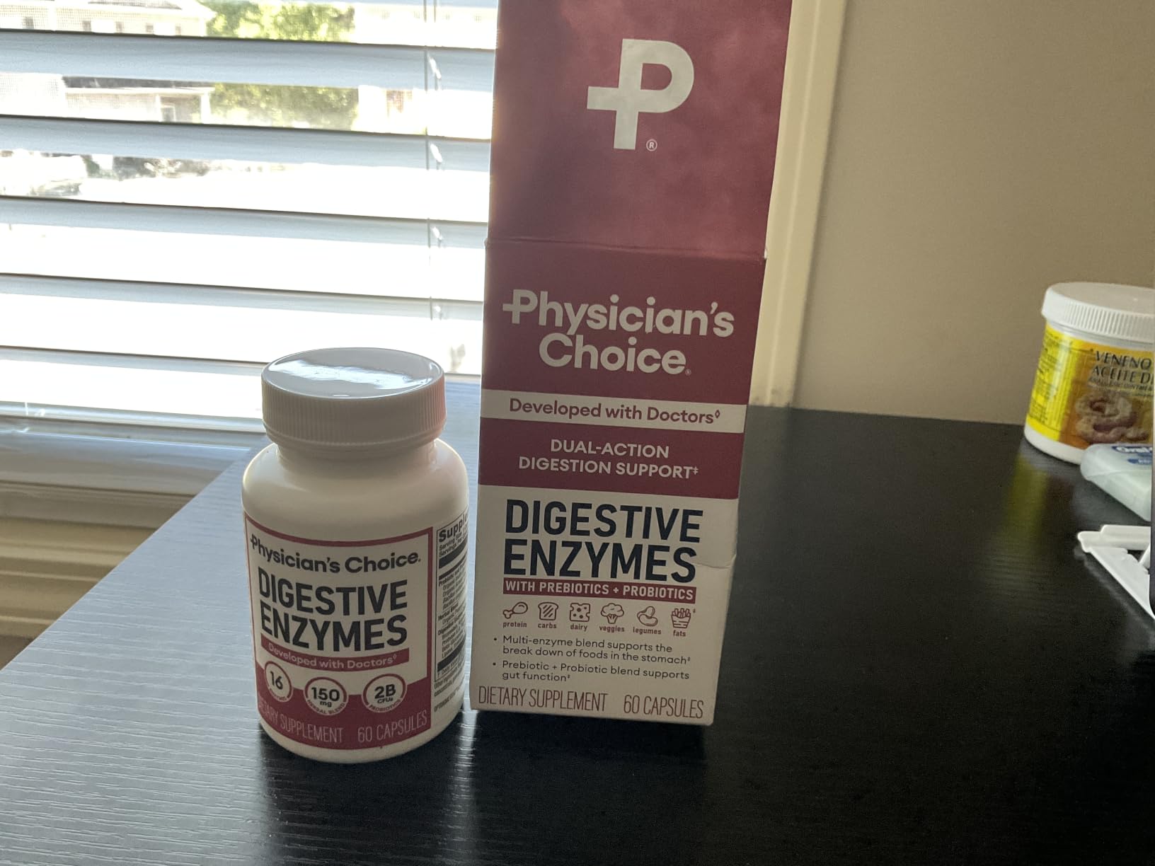 Physician's CHOICE Digestive Enzymes for Bloating & Digestion - Fast-Acting 16 Enzyme Formula with Organic Prebiotics & Probiotics for Gut & Digestive Health - Meal Time Discomfort Relief - 60 CT customer photo 2
