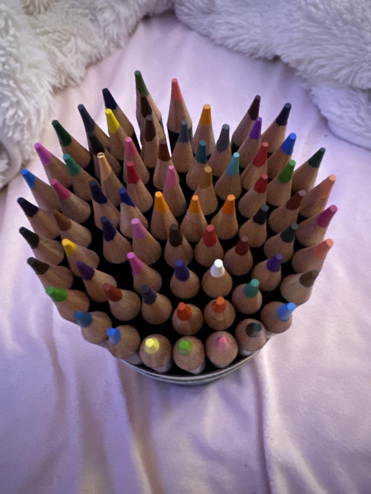 Yagol Colored Pencils for Adult Coloring Books, 72 Color Pencil Set in Tube | Soft Core Coloring Pencils for Adults; Adult Coloring Pencils for Drawing, Sketching, Blending, Shading & Art Supplies customer photo 1