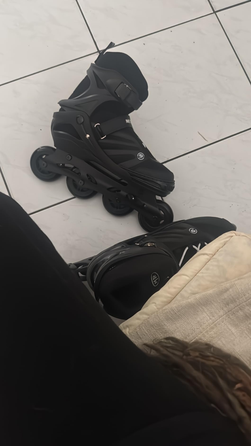 METROLLER Adult Inline Skates for Men Women Teens | Comfortable Adjustable Recreational Skates Convenient Closure Entry Level customer photo 1