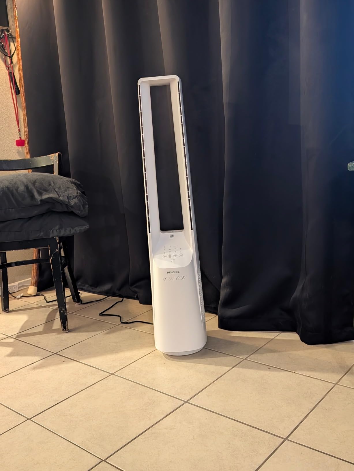 PELONIS Bladeless Tower Fan with 26-33ft Powerful Airflow, Alexa and Google Compatible, 6-Speed Settings, Quiet DC Motor, 120° Oscillation, 7-Hour Timer - Ideal for for Bedroom Home Office Use,White customer photo 1